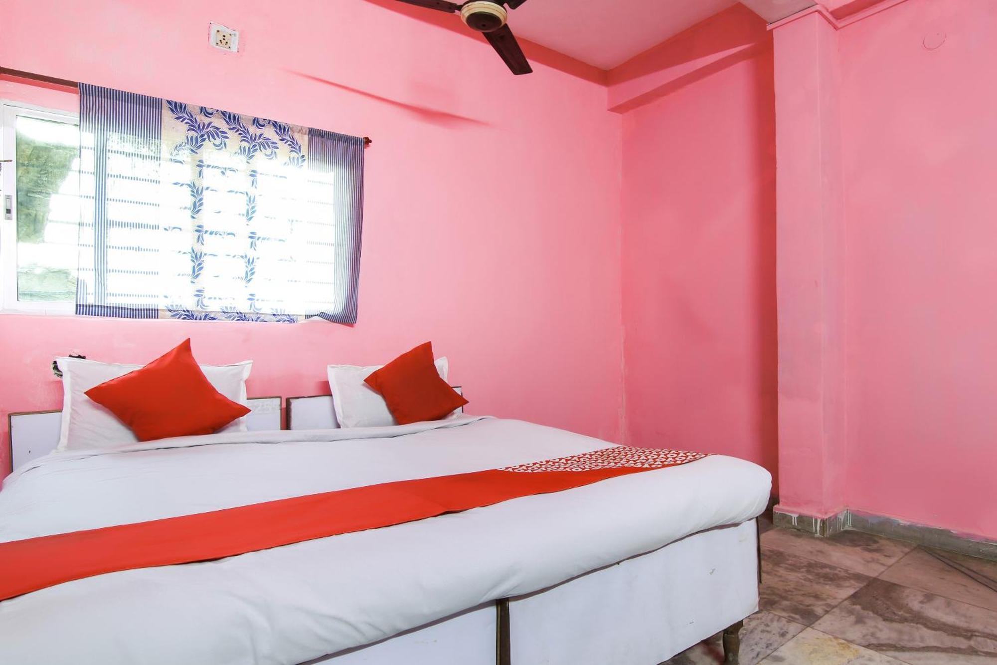 Collection O Nit More Adityapur Formerly Hotel Subheksha Джамшедпур Экстерьер фото
